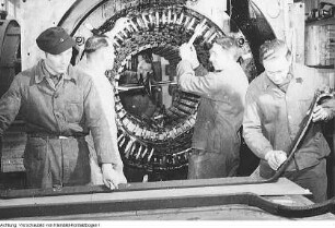 Dresden, Niedersedlitz. VEB Sachsenwerk Niedersedlitz, November 1953