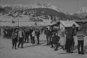 Seefeld: am Skilift mit Blick auf Ort