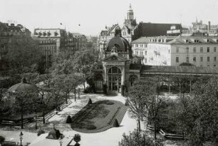 Wiesbaden, Kurhaus : Wiesbaden. Kochbrunnen, Kochbrunnenplatz. Ansicht von Südosten