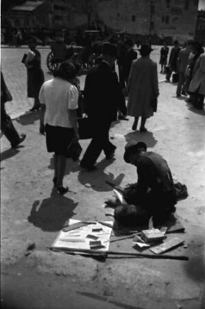 Bukarest: Kammfabrikant, am Boulevard
