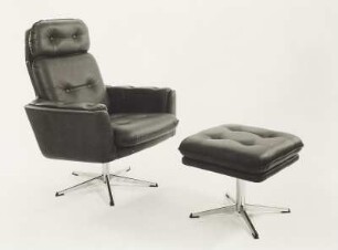 Drehsessel mit Fußhocker