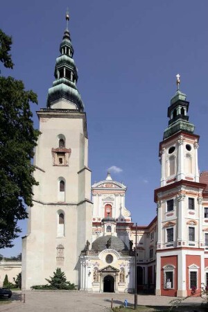 Katholische Kirche Mariä Himmelfahrt und Sankt Johannes der Täufer, Heinrichau, Polen