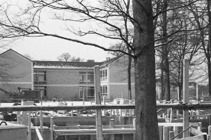 Bau einer Turnhalle für die Waldschule im Stadtteil Weiherfeld-Dammerstock.