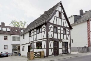Wohnhaus; Kronberg, Friedrichstraße 59