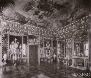Berlin, Schloss Charlottenburg, Porzellankabinett, R. 95.