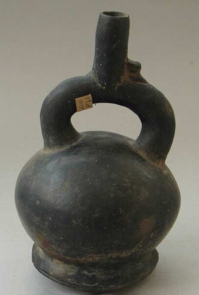 Clay vessel