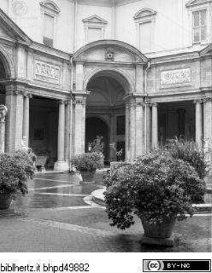 Belvedere, Cortile Ottagono