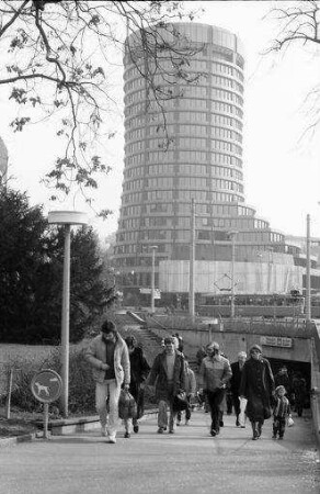 Basel: Turmhaus Bank für Internationalen Zahlungsausgleich