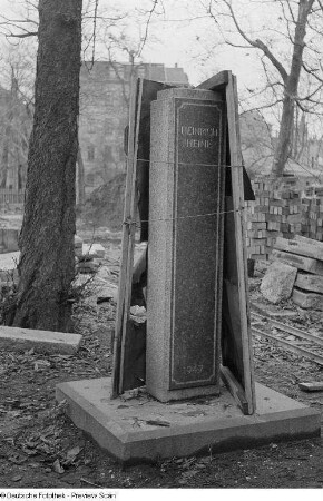 Heinrich-Heine-Denkmal