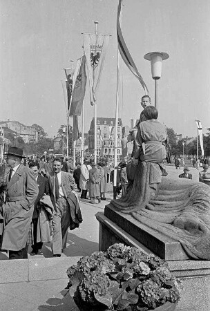 Liederfest des Badischen Sängerbundes an Pfingsten 1955 in Karlsruhe.