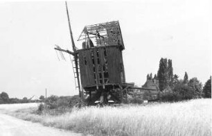Uebigau-Wahrenbrück-Marxdorf. Bockmühle, ruinös