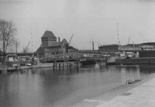 Hafendrehbrücke Lübeck/Trave