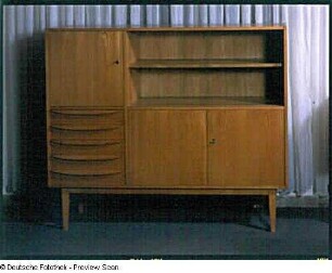 Wohnzimmerschrank (Modell 602/183 a G)