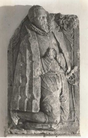 Grabstein eines Ritters (?). 17. Jh. Chemnitz: Schloßbergmuseum
