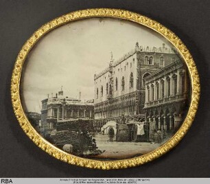 Riva degli Schiavoni mit Dogenpalast