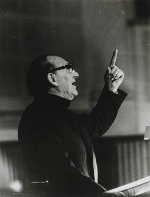 Ernst Busch