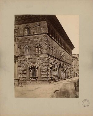 Palazzo Medici, Florenz: Seitenansicht Fassade
