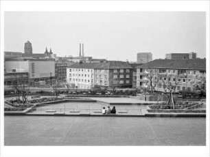 Brunnenanlage vor dem Rathaus, Essen, BRD, 1983