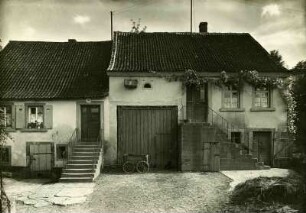 Roßbach - Stahlhausen: Ortsteil von Wolfstein (Kreis Kusel) Straßenbild