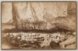 Sächsische Schweiz. Hohnsteiner Wände. Gautschgrotte