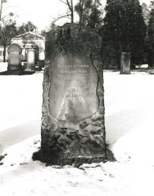 Grabmal für Fritz Ufer