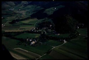 Buchenbach: Burg Wisneck, Husemann Klinik, mit Landschaft