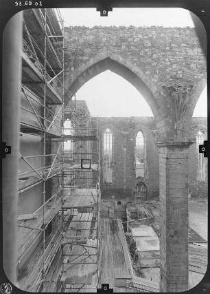 Magdeburg-Altstadt, Johannisbergstraße. Ruine der Kirche St. Johannis. Teilansicht