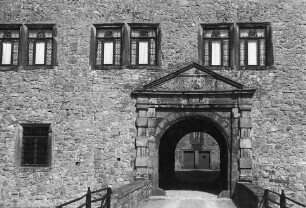 Schloß Hehlen Natursteinmauerwerk
