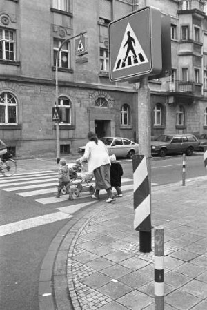 Unfallträchtige Kreuzung Hirschstraße/Südendstraße