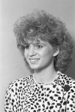 Vorstellung der Frühjahrs-Frisurenmode 1983 durch die Friseurinnung Karlsruhe in der Badnerlandhalle