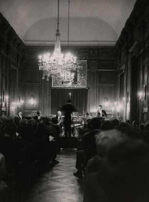 Eichengalerie im Charlottenburger Schloß. Konzert Pierre Boulez
