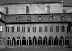 Kreuzgang des ehemaligen Dominikanerklosters — Nordflügel