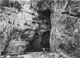 In der Klamm : Reiter in einer Klamm