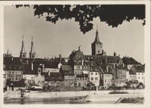 Würzburg über den Main gesehen