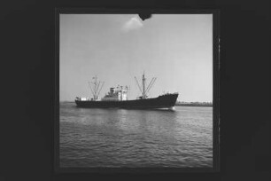 Duisburg (1951), Frachtschiff (reefer), Hamburg-Amerikanische Packetfahrt-Actien-Gesellschaft, Hamburg, Bau-Nr. 444