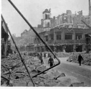 Die zerstörte Ludwigstrasse in Ludwigshafen