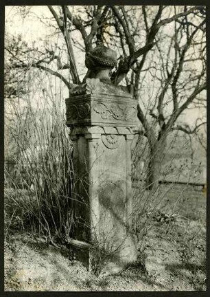 alter Friedhof. Grabstein,1850. 14.04.1924