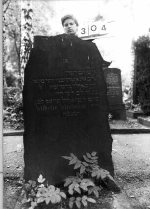 Grabstein 304