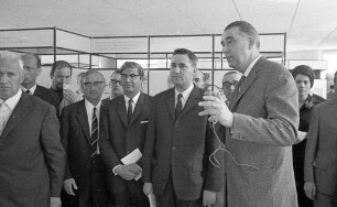 Ausstellung "Land + Wasser = Goldener Boden" im Landesgewerbeamt im Rahmen der Bundesgartenschau 1967.