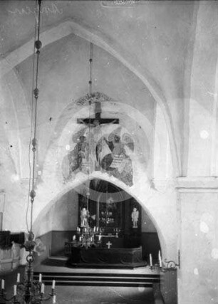 Chor der Kirche St. Katharinen mit Altar