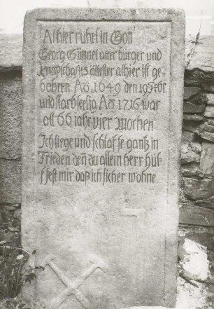 Grabstein für den Knappschaftsältesten Georg Günnel (gestorben 1716)