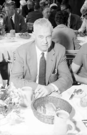 Chemiker; Maikäferrede: Lord Alexander Todd of Trumpington