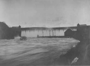 Edertalsperre bei Hochwasser