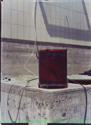 Strömungsversuche an einem Modell des Stahltanks III des Forschungsreaktors 2 (FR 2)