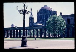 Blick zum Dom 2.6.56.