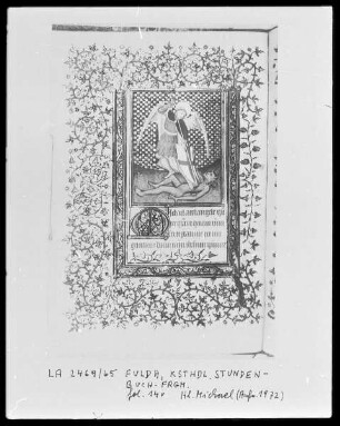 Fragment eines Stundenbuches — Sankt Michael ersticht den Teufel, Folio 14verso