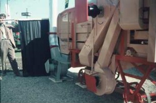 Fotografie: Erntetechnik, Dreschmaschine, Fördergebläse