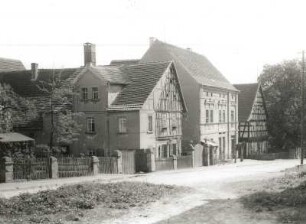 Straße, Kayna