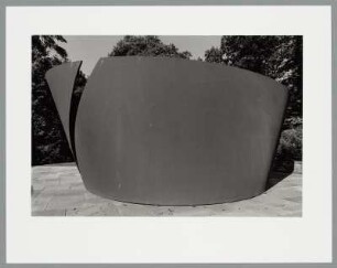 Richard Serra, Torqued Ellipse IV (Torqued Ellipses), Bedford (New York)