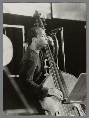 William Parker : Portrait des Bassisten William Parker beim 26. Jazz Jamboree Warschau 1984